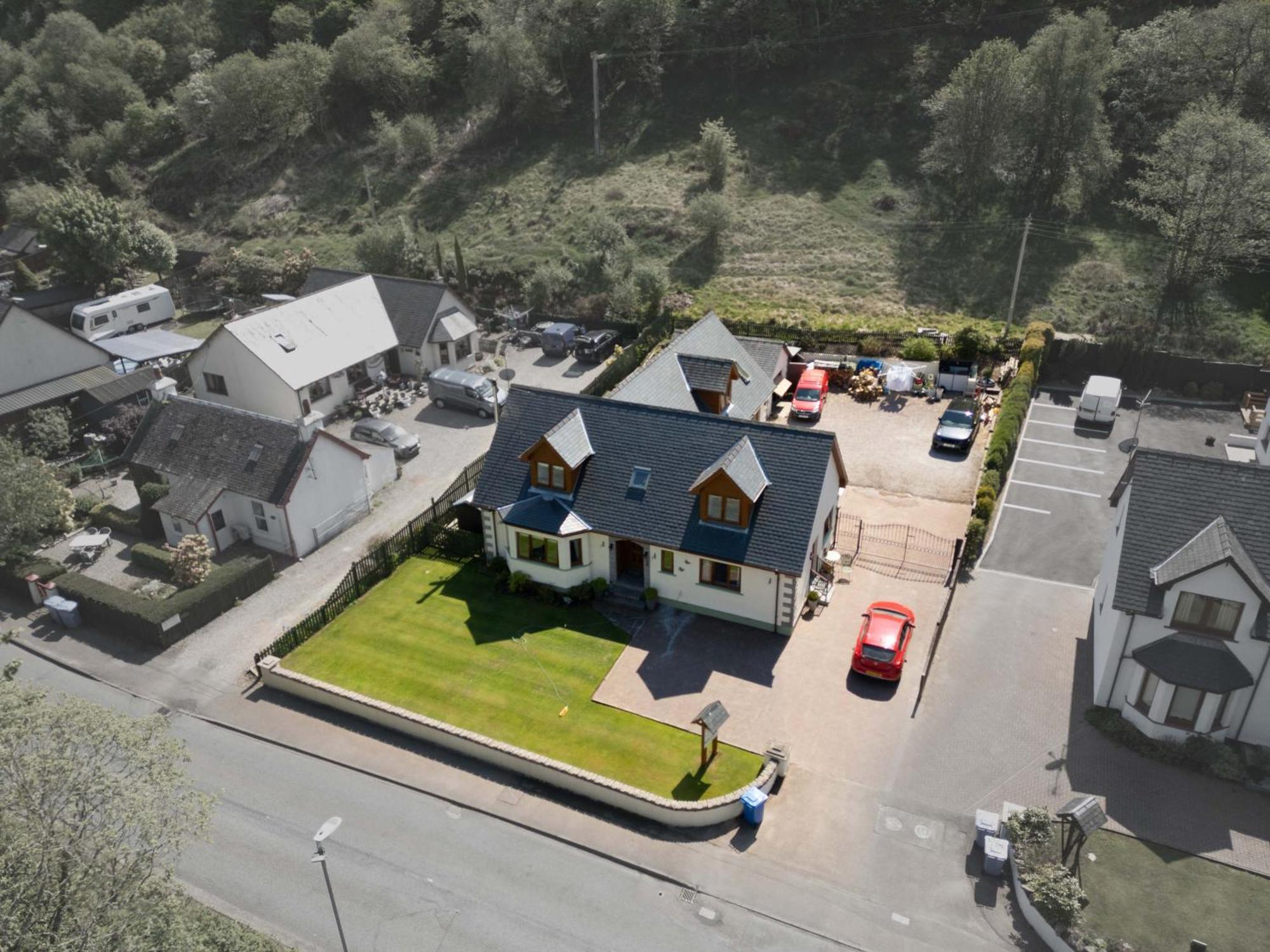Tigh Na Drochaid, Glen Nevis - Entire Apartment Fort William Zewnętrze zdjęcie